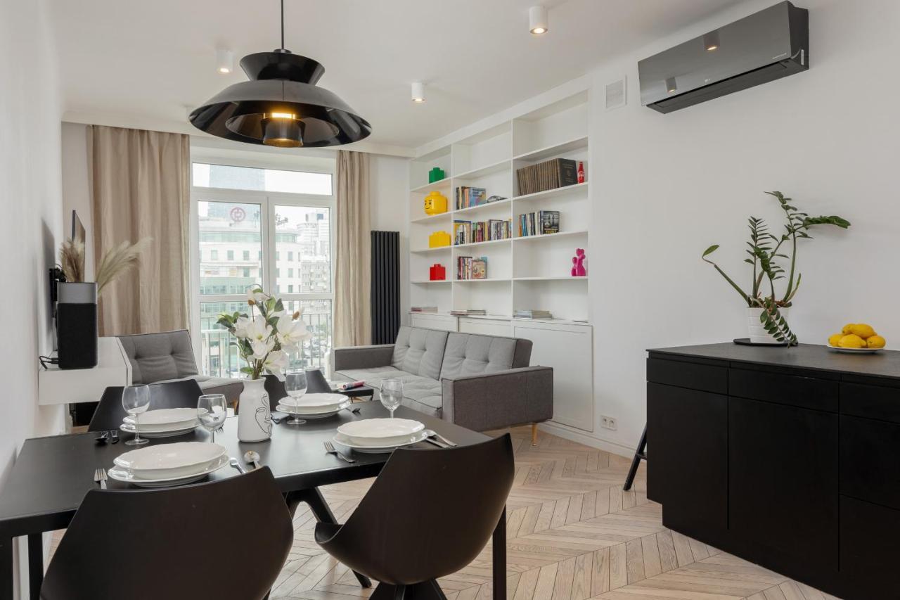 Appartement Trendy Marszalkowska With View Near Ogrod Saski By Renters