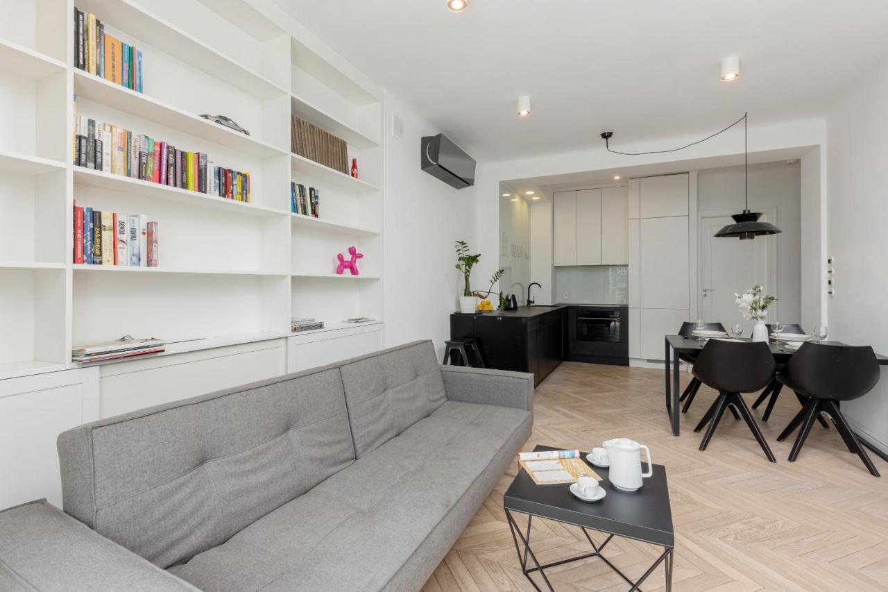 Appartement Trendy Marszalkowska With View Near Ogrod Saski By Renters *